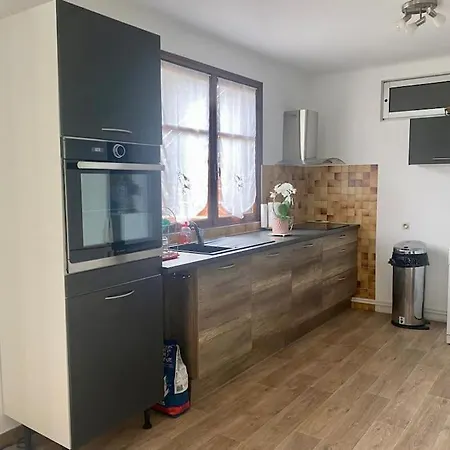 Bas De Avec Parking Prive Appartement